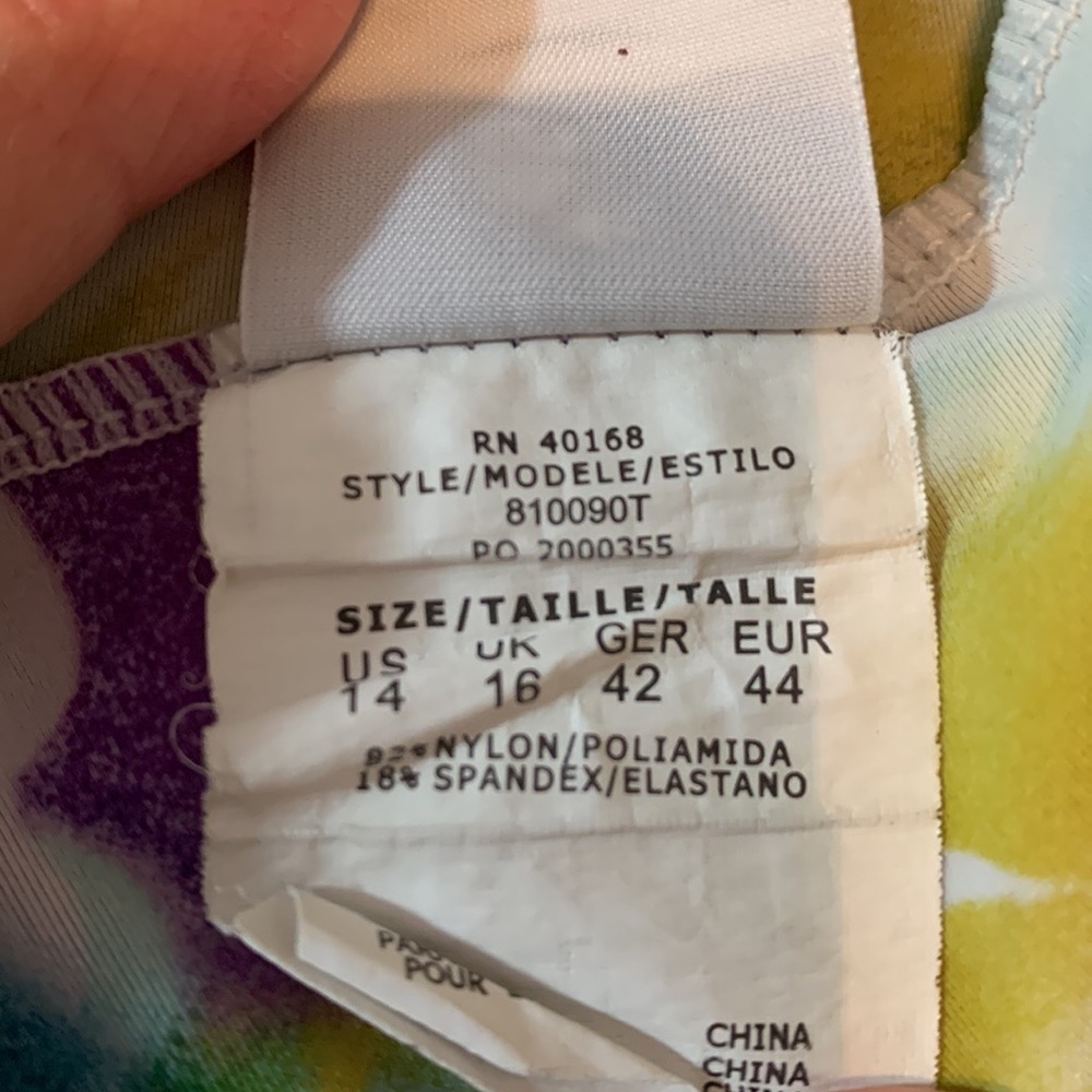 Caribbean Joe Island Supply Co. Sz 14 Watercolor Tankini Top - Picture 9 of 9